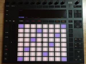 ABLETON LIVE PUSH 2 USB CONTROLLER OCCASSION TBE PEU SERVI COMME NEUF