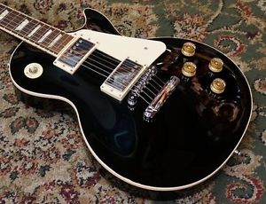 Gibson Les Paul Standard Ebony 2011 Electric Guitar Free Shipping