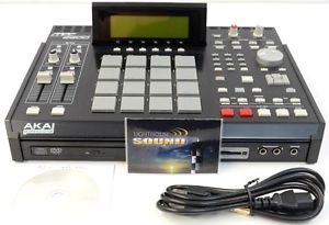 Akai MPC2500 Music Production Center w/ CD-RW/DVD drive
