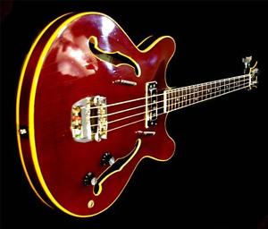STANDEL HARPTONE BASS GUITAR, MODEL 400C. 1968. CHERRY. EXTREMELY RARE. VINTAGE.