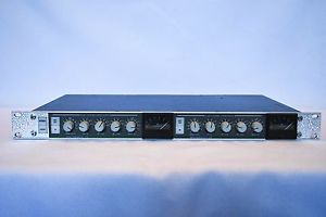 Smart Research C2 Dual Mono/Stereo Compressor Used