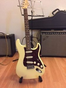 MINT 2014 60th Anniversary Fender American Standard Stratocaster FSR