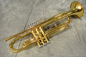 Yamaha Ytr3335 Standard Trumpet 