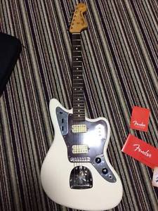 Fender Classic Player Jaguar Special HH Electric Guitar Olympic White