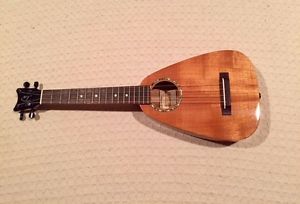 Pepe Romero Tiny Tenor Koa Ukelele