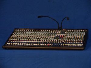 Midas Venice 320 console