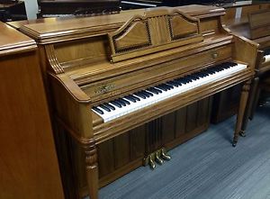 Wurlitzer 43″ Console Piano