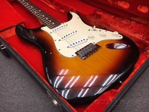 Fender American Stratocaster ''Mod.'' -3-Color Sunburst Electric Guitar