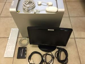 Catalyst Media Server V4.0 Pro (w/ Monitor & Triple Head2Go)