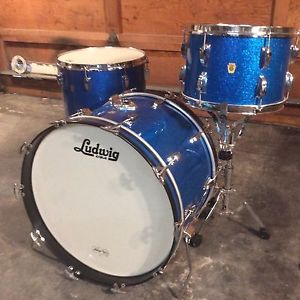 Vintage Ludwig drum kit, 3 piece kit 13, 16, 22 blue sparkle