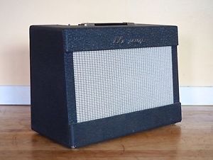 1959 Ampeg Rocket R12 Vintage Tube Amplifier w/ Jensen P12R