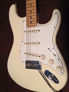 2012 Fender American Standard Stratocaster Olympic White w/ OHSC