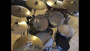Pearl,Black Beat,Paiste,Double Kick,5 Cymbals,Rack,piece,drum Kit Set