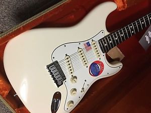 Fender Artist Series Jeff Beck Stratocaster Guitar Olympic White