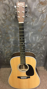 MARTIN & CO. D-28 6 String Acoustic Dreadnought Guitar-USA w/Case-MINT CONDITION