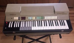 NICE 1960's Farfisa Compact DeLuxe Combo Electric Organ ITALY