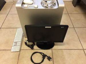 Catalyst Media Server V4.0 Pro (w/ Monitor)