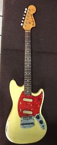 Used vintage  Fender Classic '66 Mustang Electric Guitar.