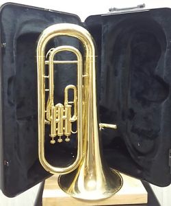 yamaha yep 201 EUPHONIUM Great shape w/case