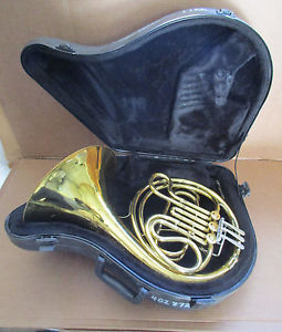 CONN 14D U.S.A. French Horn w/ Case