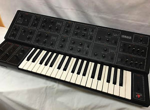 YAMAHA CS-15 Vintage Analog Synthesizer with Hard case EMS Free tracking ship