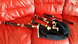 highland bagpipes