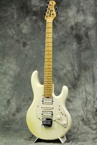 MUSIC MAN SILOUETTE White guitar From JAPAN/456