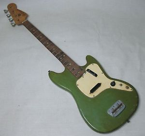 FENDER MUSICMASTER BASS ELECTRIC GUITAR 1970’s WORKING CONDITION COSMETIC ISSUES