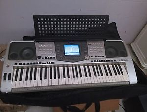 Yamaha PSR-2000 With Manual+ Gig Bag, Free Mic, Headphones