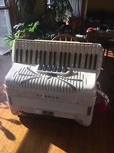 Sonola SS5 SS-5 Vintage Italian Accordion