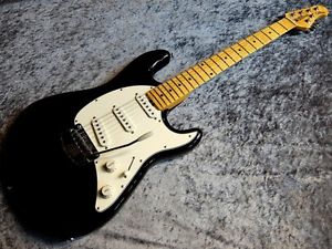 NEW MUSIC MAN Cutlass Black/Mapl guitar From JAPAN/456