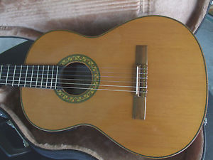 Bellucci Classical Guitar-Custom Built w pickup/EQ/tuner-Solid Woods-Great Cond!