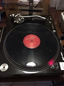 Technics SL-1210 M5G
