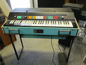 1960's Gibson G101 Vintage Combo Organ Keyboard,  BEAUTIFUL CONDITION,  1 OWNER