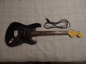 Fender Stratocaster Squier SQ Made In Japan W/ Hard Case And Amp