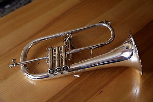 Flügelhorn Bach Stradivarius Elkhart 183s Silber inkl. Koffer Flugelhorn Bugel