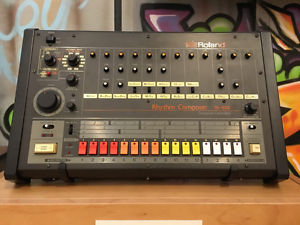 Roland TR-808 Rhythm Composer Vintage Programmable Drum Machine Sequencer TR 808