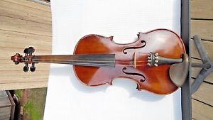 1940s OLD 4/4 FULL SIZE FIDDLE NOT BRANDED VERY LOUD AND SOLID