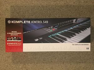Komplete Kontrol S49 MIDI Keyboard Controller (BOXED) + Komplete 11 Select