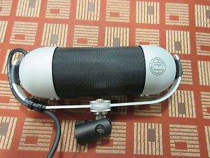 AEA R 92 Ribbon Microphone both sides record differently.