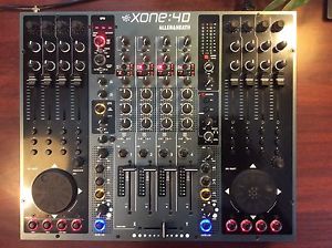 Allen & Heath Xone 4D With Gator Case
