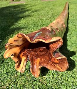 An mjsdidgeridoos.com Handcrafted Didgeridoo
