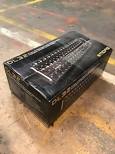 MIdas DL32 32 Input/16 Output Stage Box with 32 MIDAS Microphone Preamplifiers N