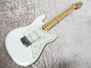 NEW MUSIC MAN Cutlass Ivory White / M guitar From JAPAN/456
