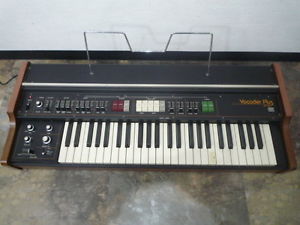 Roland VP-330 in very good condition from Japan