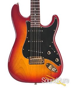 Suhr Classic Cherry Burst Electric #18027 - Used