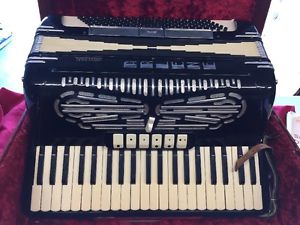 Vintage Universal Arlene Accordion Piano Music Instrument Concert Orchestra Rare