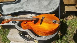 New Mia "Celtic" FO-4E F-Style Mandolin & Case- Acoustic/Electric -Made in USA