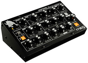 Moog Minitaur Análago Bajo Sintetizador Módulo (NUEVO)