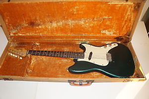 Fender Musicmaster 1959 Electric Guitar with Case